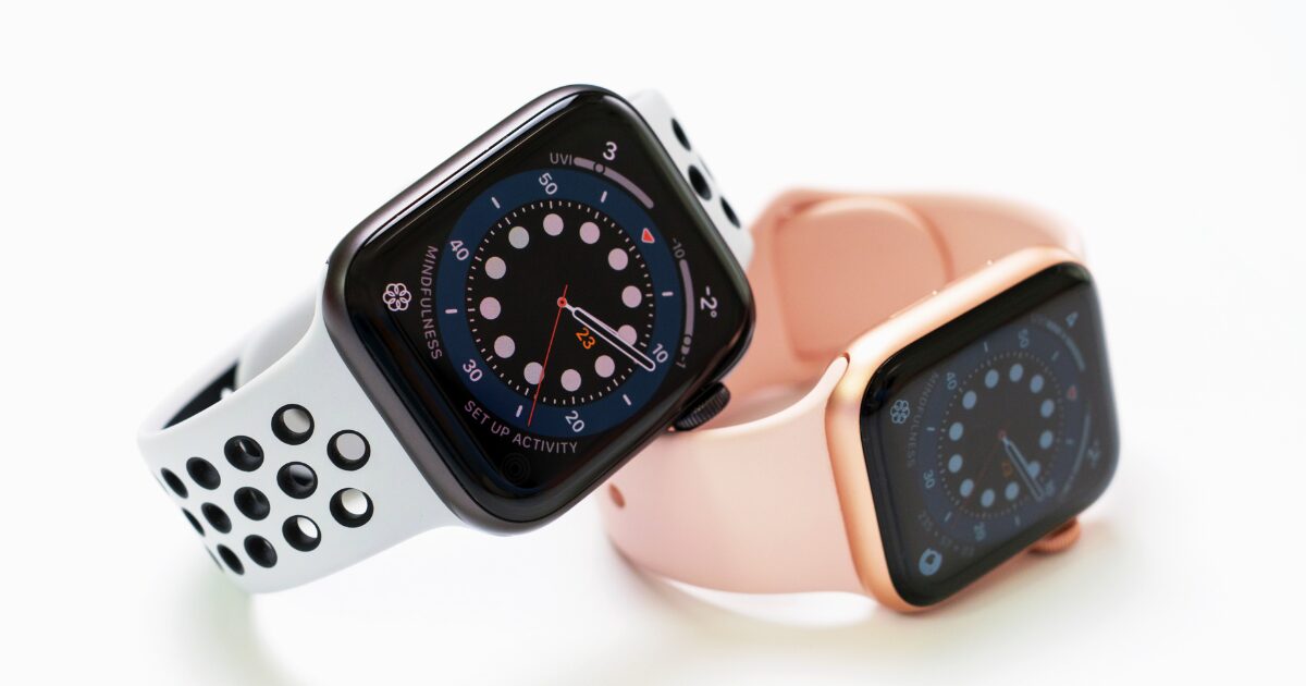 Nike apple watch vs series 3 deals